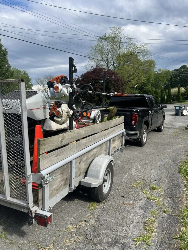 Trusted lawn care service experts serving Kingston, NY - Garcia Lawn Care & Maintenance