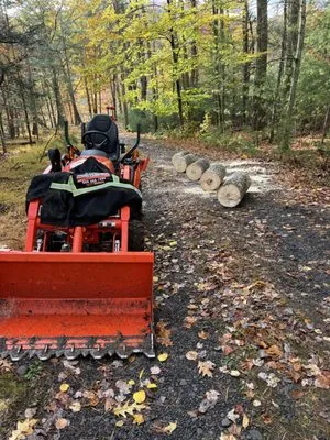 Garcia Lawn Care & Maintenance Logo