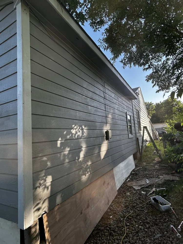 Top-rated residential landscaping experts serving Dallas, TX - Garcia Lawn Care & Painting