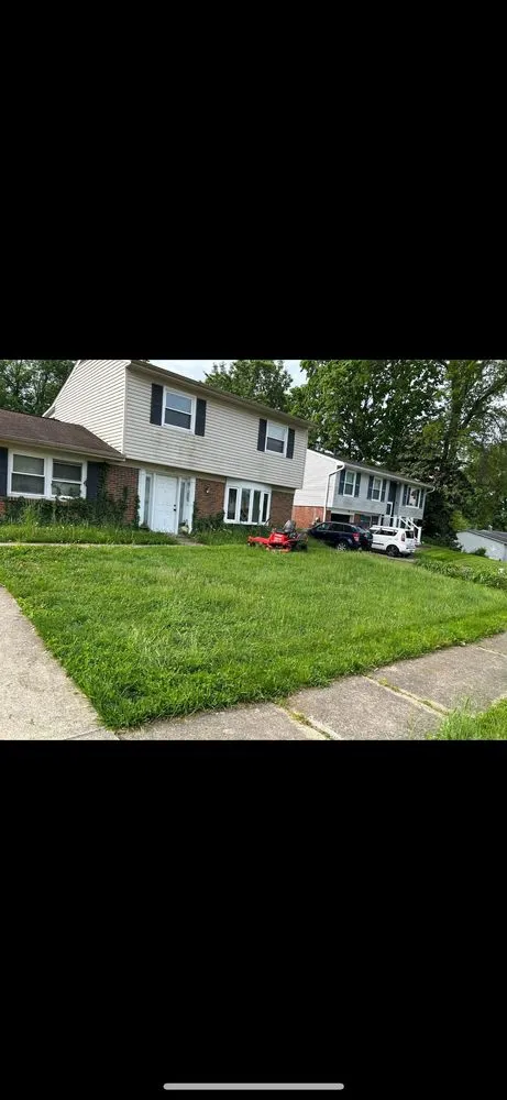 Professional yard maintenance experts serving Louisville, KY - Garcia Lawn Care