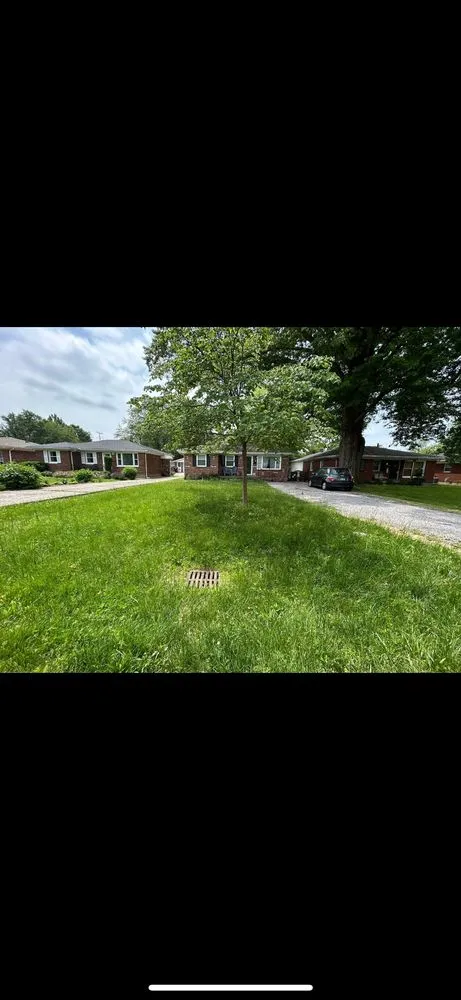 Top-rated lawn mowing service experts serving Louisville, KY - Garcia Lawn Care