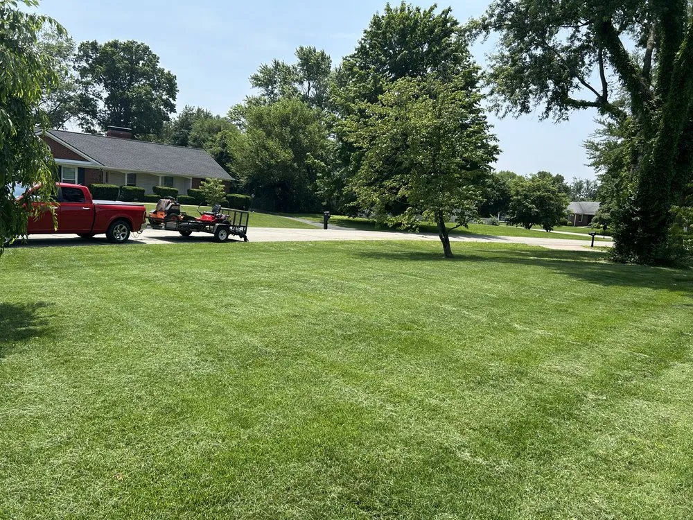 Reliable garden landscaping in Louisville, KY by Garcia Lawn Care