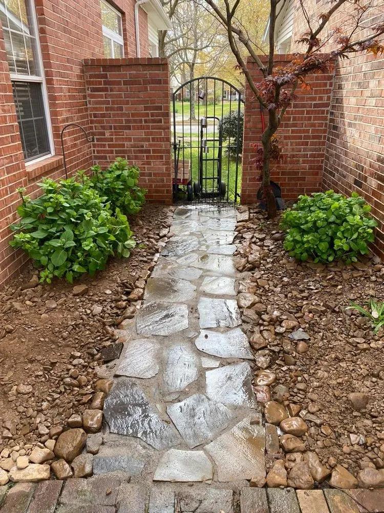 Top-rated garden landscaping experts serving Springdale, AR - Garcia Lawn Care Solutions