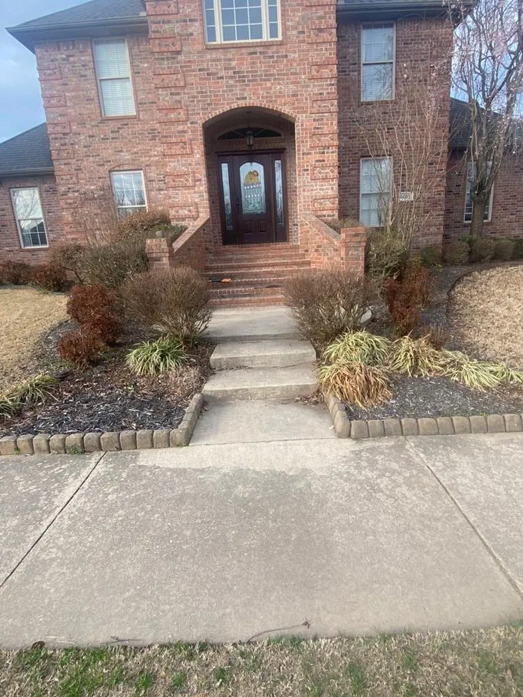 Affordable landscaping services in Springdale, AR - Garcia Lawn Care Solutions