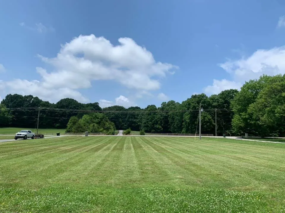 Professional lawn care service for beautiful yards in Brentwood, TN by Garcia Lawn Service & Landscaping