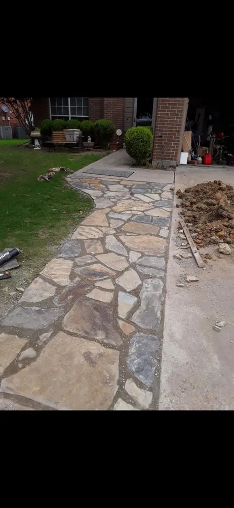 Reliable garden landscaping experts serving Azle, TX - Garcia Stone