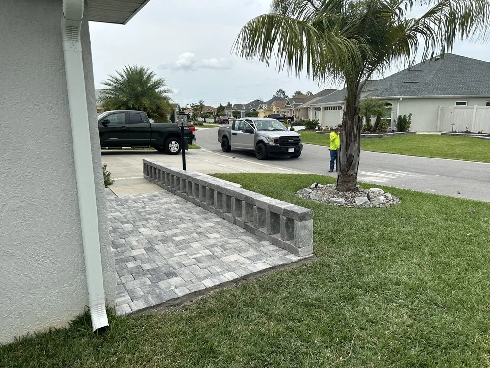 Top-rated lawn care service in Webster, FL by Garcia’s Custom Landscaping