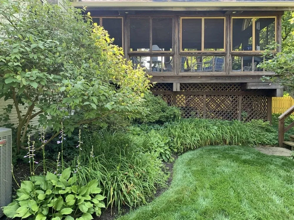 Expert lawn mowing service experts serving Greenbelt, MD - Garcia's Fine Gardening