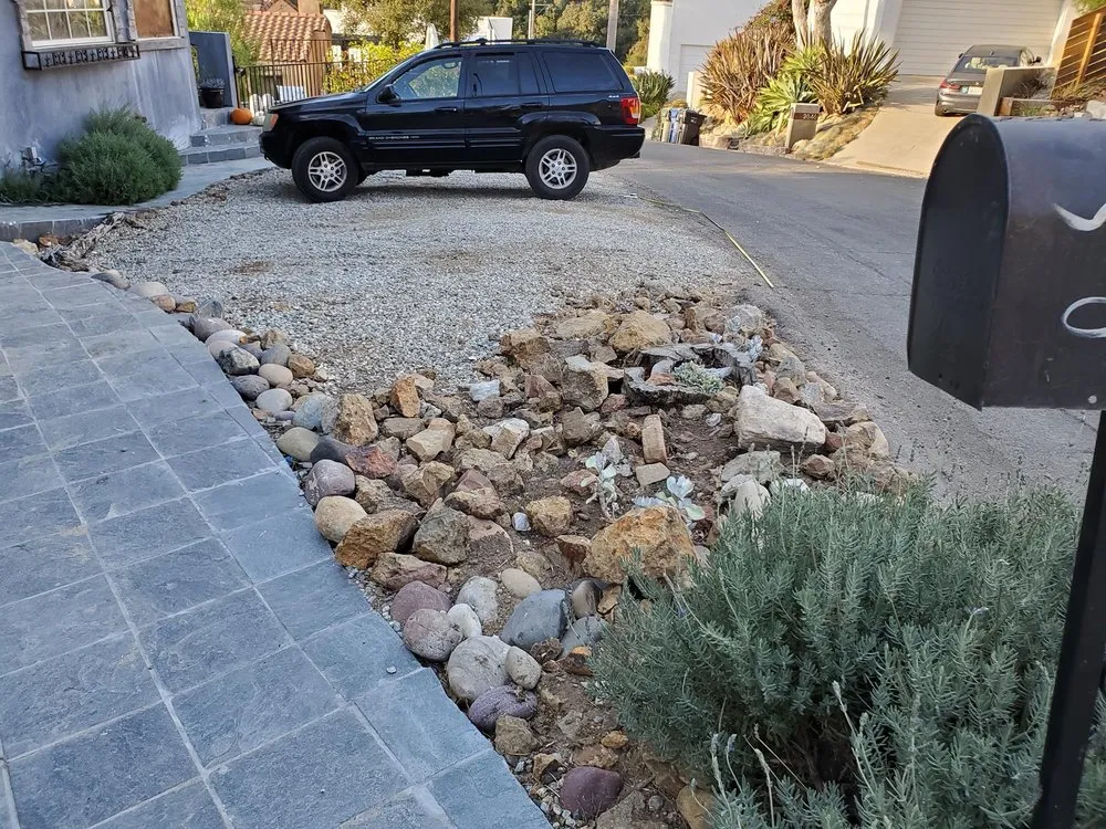 Local yard cleanup service in Hemet, CA by Garcia's Gardening