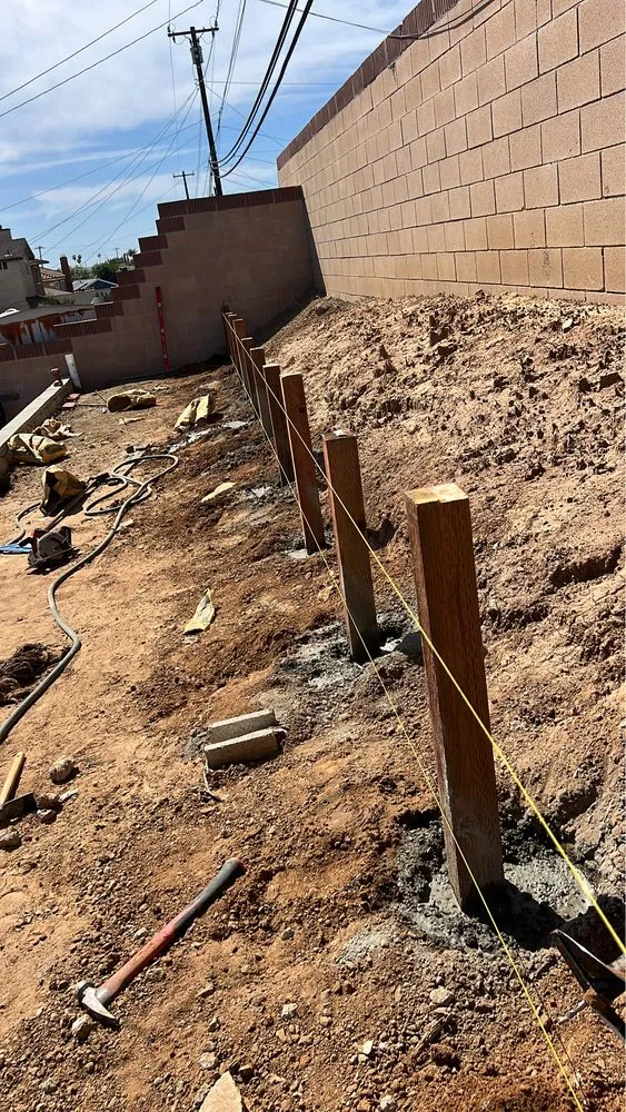 Professional yard maintenance experts serving Los Angeles, CA - Garcias Gardening