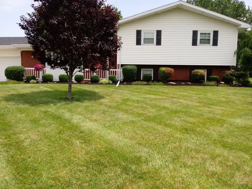 Custom yard maintenance in Springfield, OH - Garcia's Landscape and Lawncare