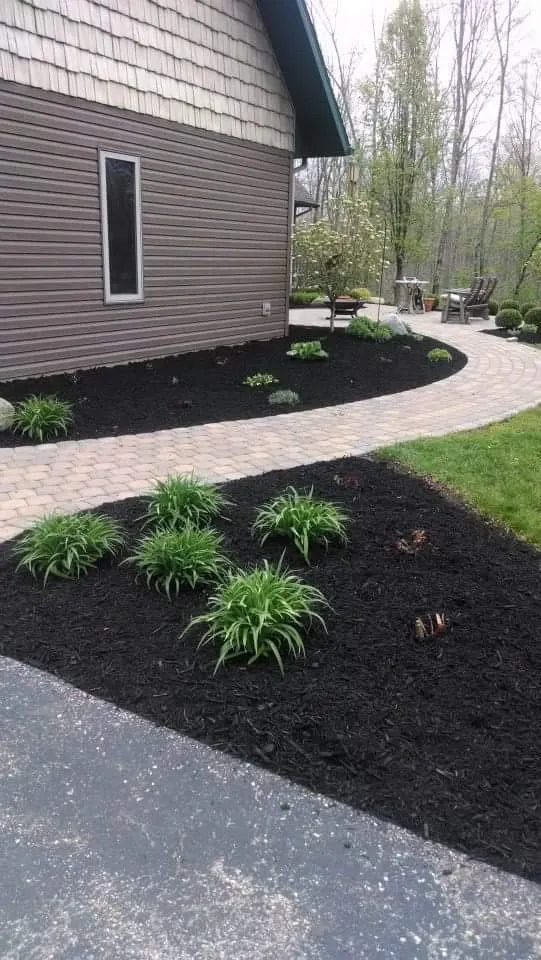 Reliable lawn mowing service in Springfield, OH - Garcia's Landscape and Lawncare