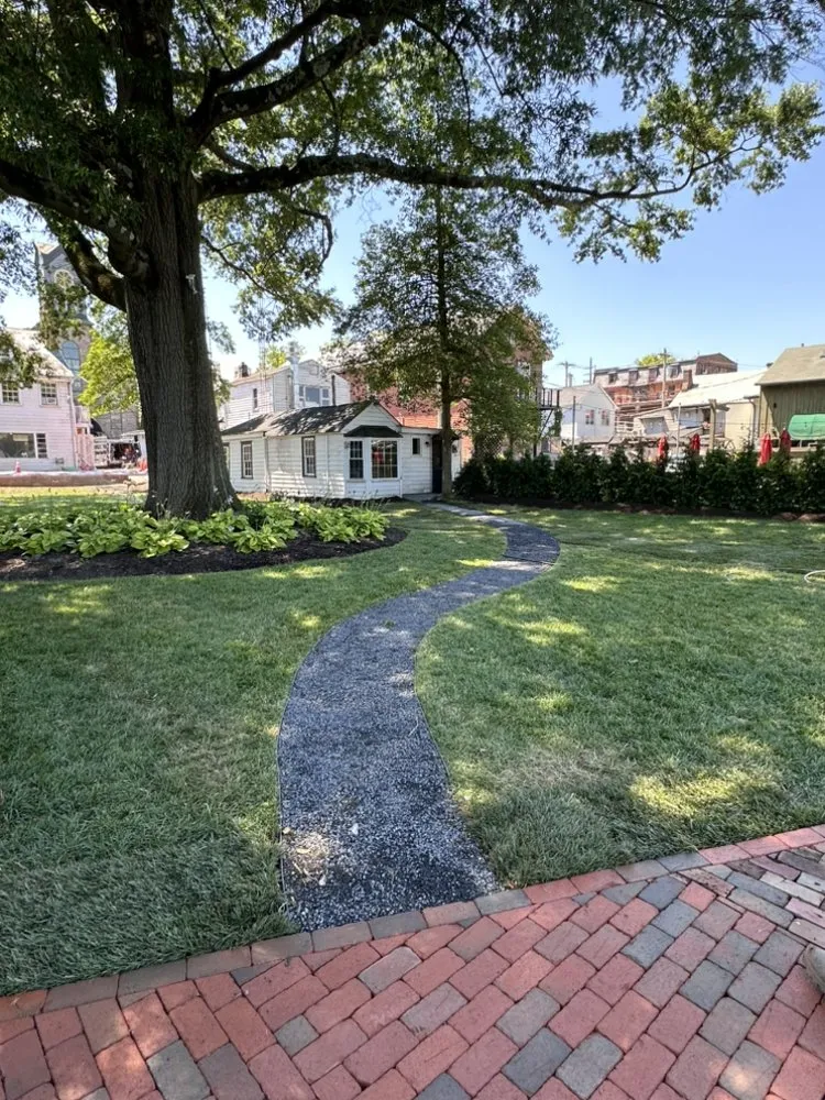 Custom lawn mowing service experts serving New Hope, PA - Garcias Landscapes