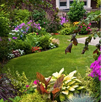 Professional garden landscaping in Aberdeen, NC - Garcia's Landscaping & Construction