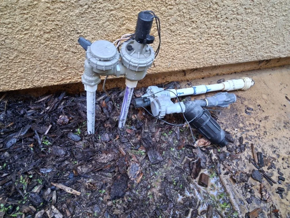 Affordable lawn care service for residential properties across Fresno, CA - Garcia's Landscaping