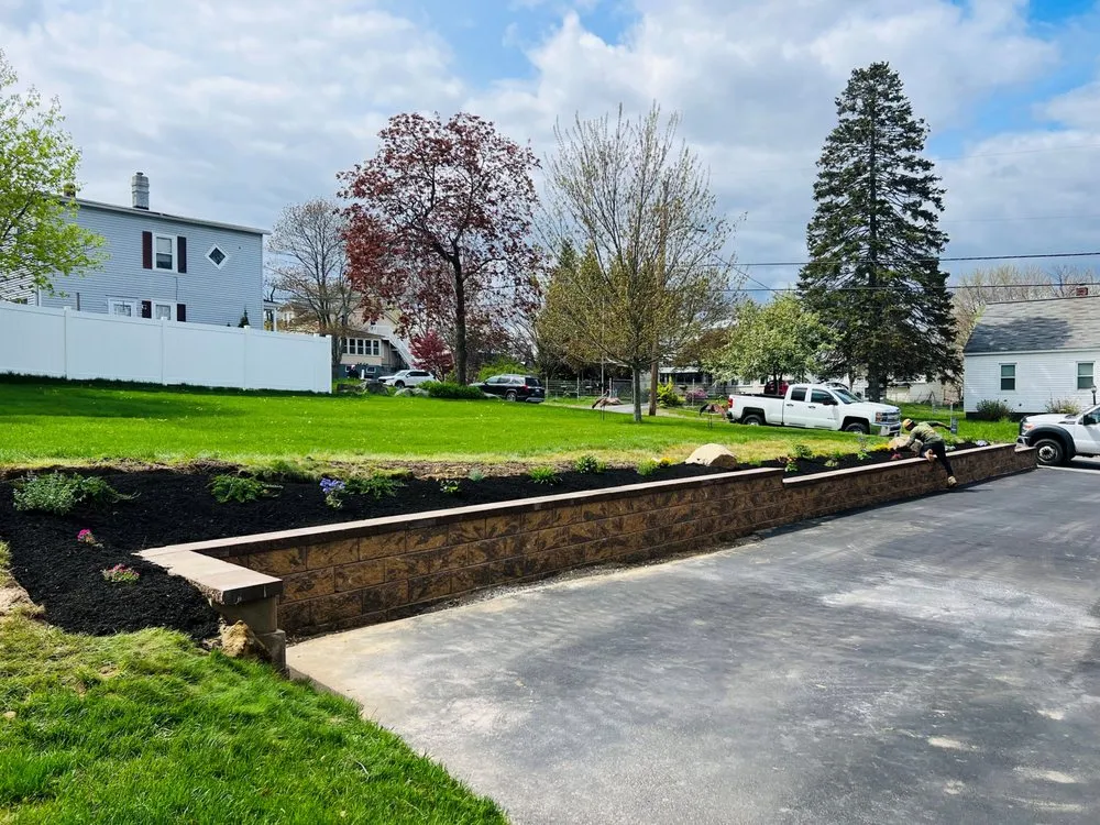 Expert garden landscaping in Manchester, NH - Garcia's Landscaping