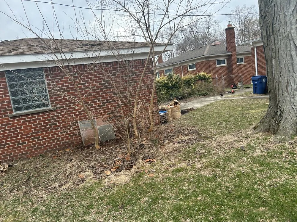 Top-rated landscape installation in Pontiac, MI - Garcia's Landscaping