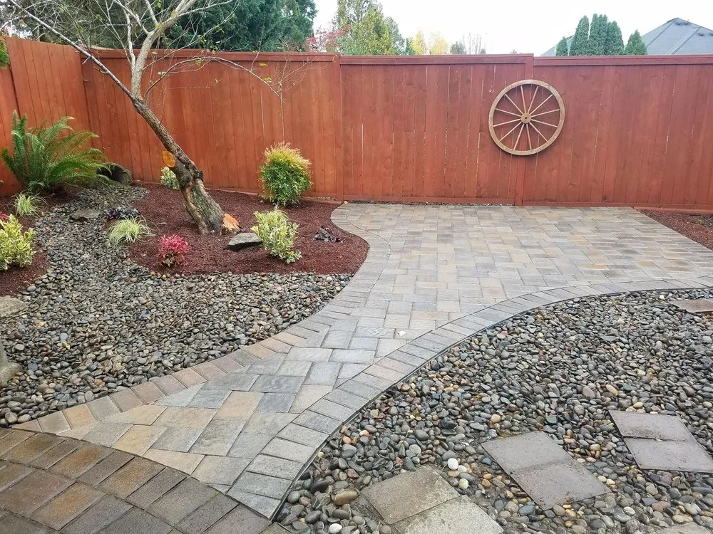 Expert lawn mowing service for beautiful yards across San Clemente, CA - Garcia's Landscaping