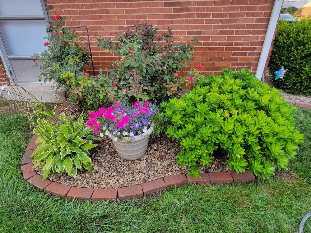 Trusted outdoor landscaping experts serving Dayton, OH - Garcia's Landskeeping