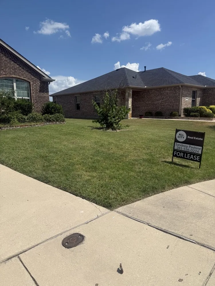 Trusted yard cleanup service near you across McKinney, TX - Garcia’s Lawn & Landscaping