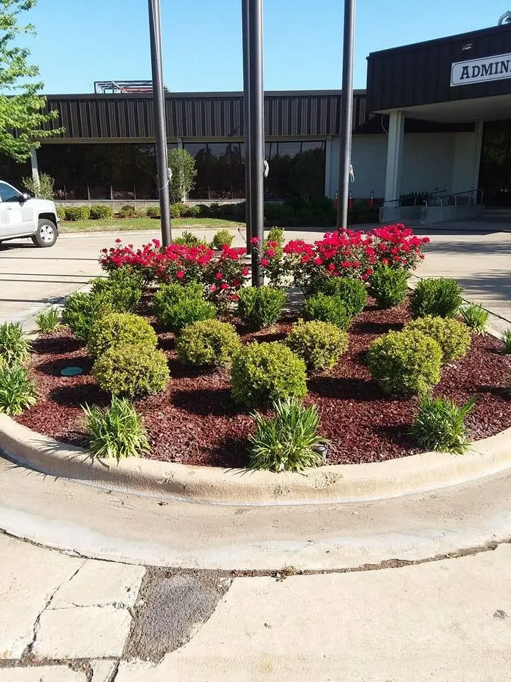 Reliable landscape design in Shreveport, LA by Garcia's Lawn Care