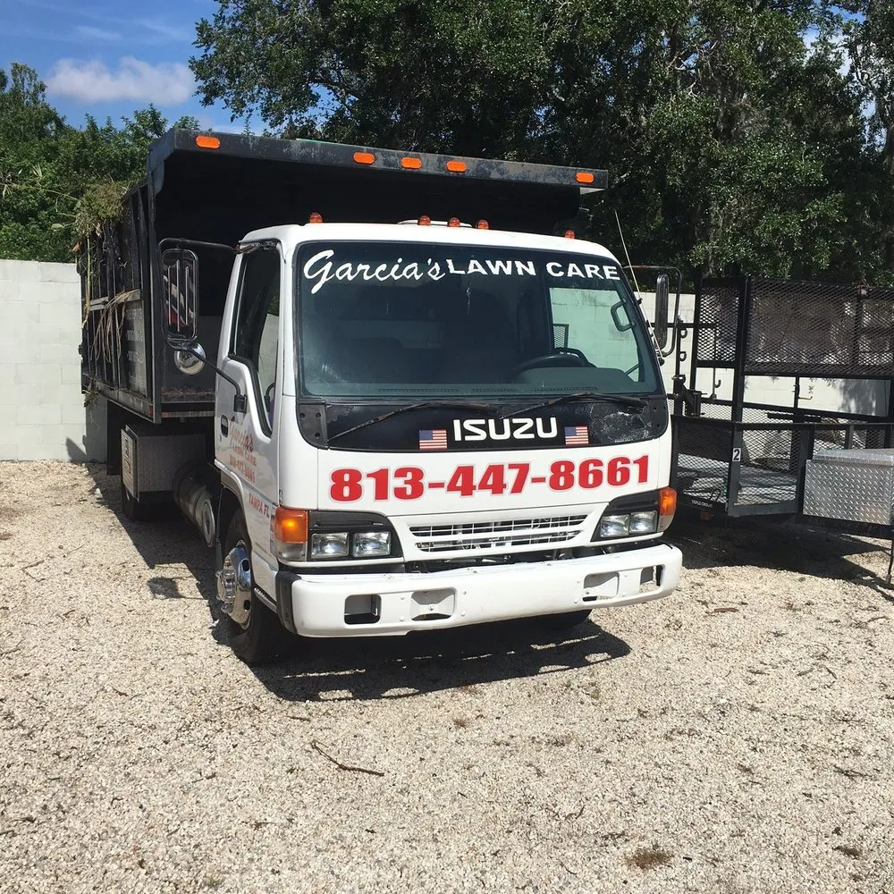 Reliable landscaping services in tampa, FL - Garcia's Lawn Care