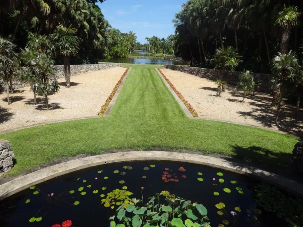 Affordable landscape design experts serving Texarkana, TX - Garcia's Lawn Care