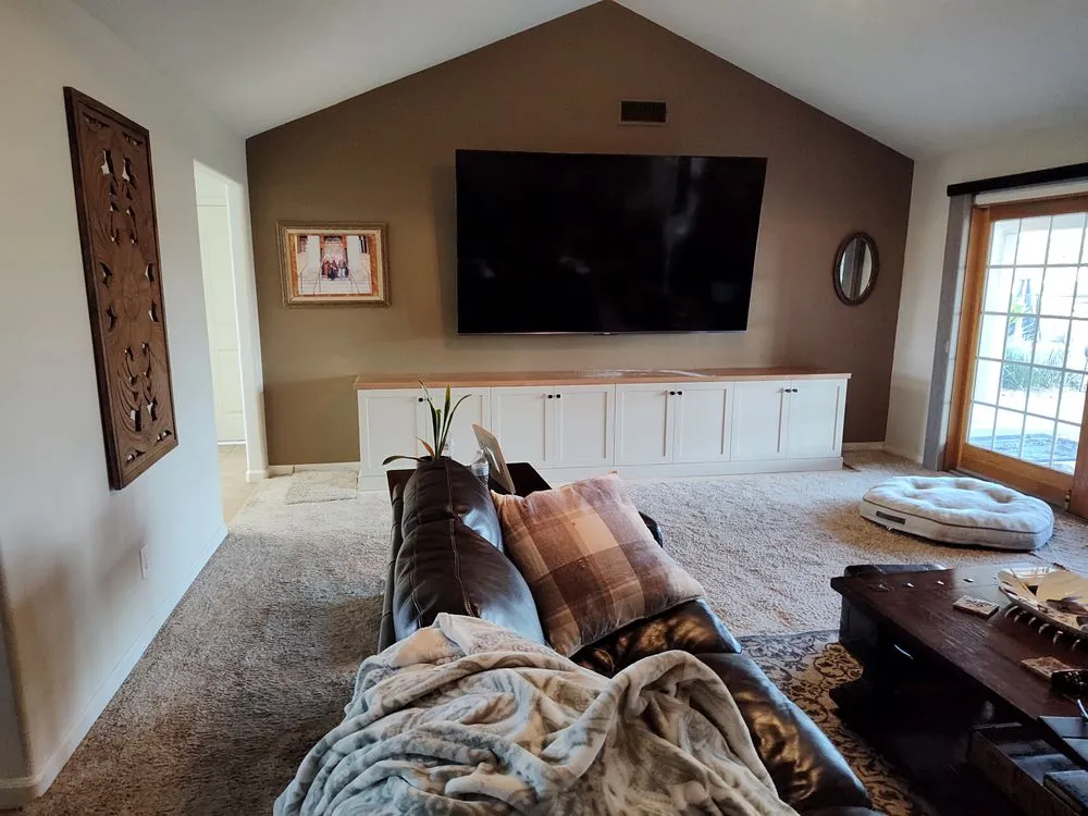 Professional yard maintenance experts serving Biola, CA - Garcia's Maintenance