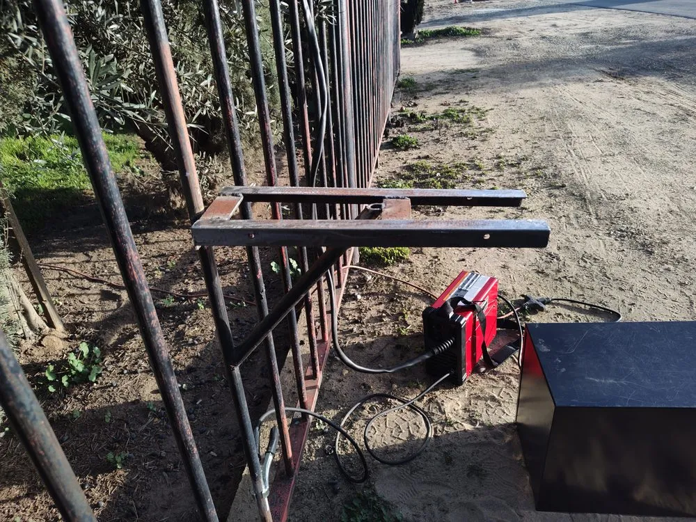 Expert residential landscaping in Biola, CA by Garcia's Maintenance