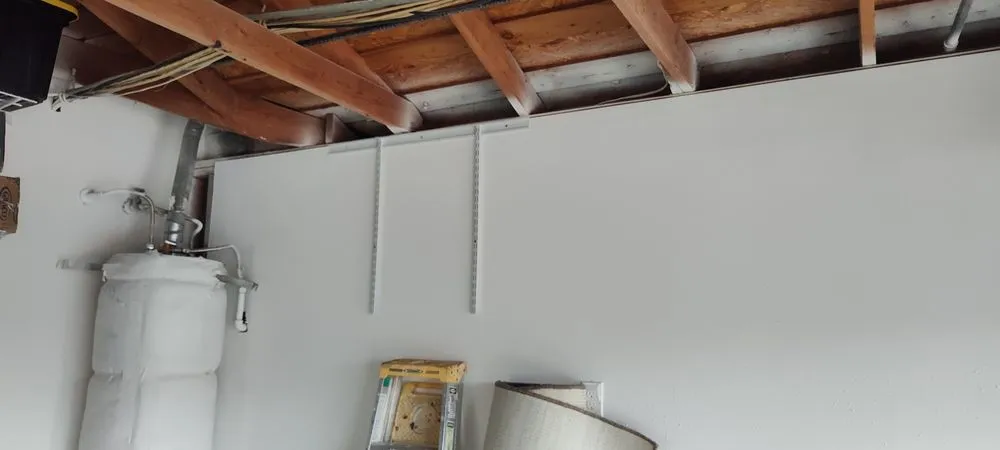 Professional yard maintenance in Biola, CA by Garcia's Maintenance