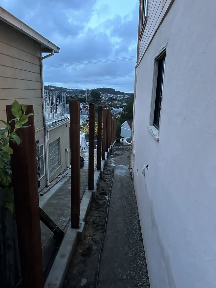 Expert yard maintenance in Redwood City, CA by Garden And Hard Landscaper