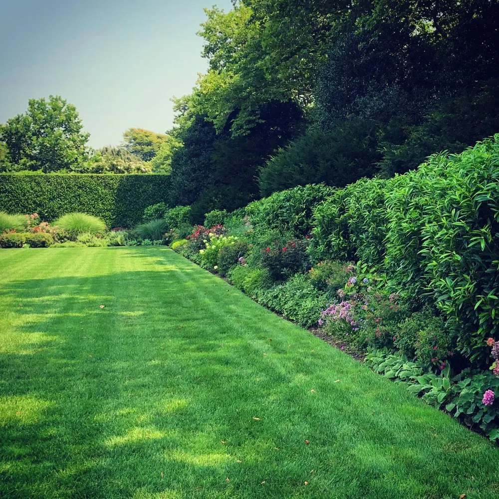 Top-rated garden landscaping with custom design in Water Mill, NY by Garden Angels