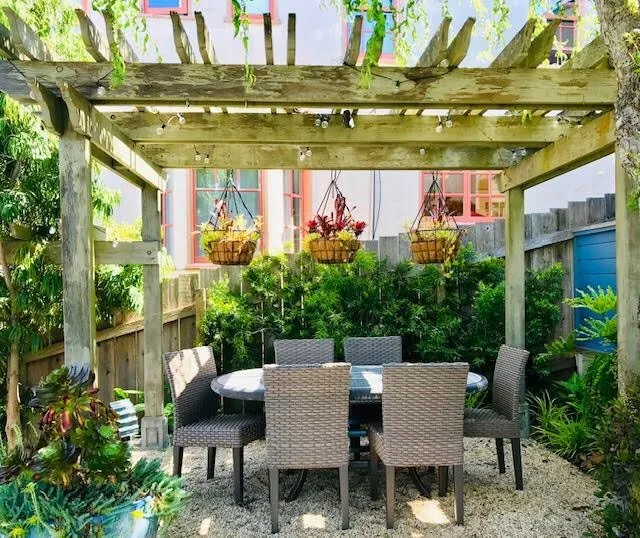 Expert lawn mowing service near you in Berkeley, CA by Garden Architecture