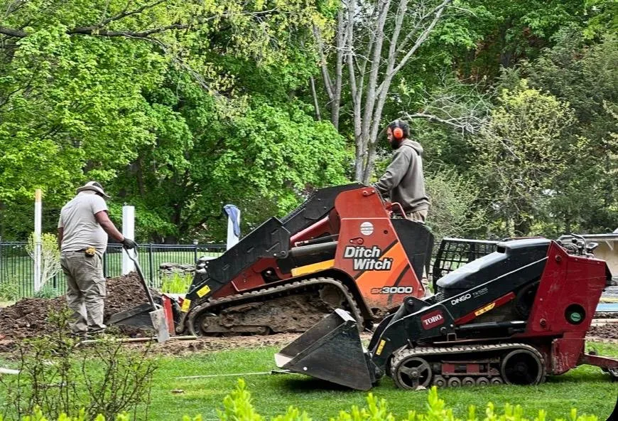 Reliable yard cleanup service for outdoor upgrades across East Windsor, NJ - Garden Artisans