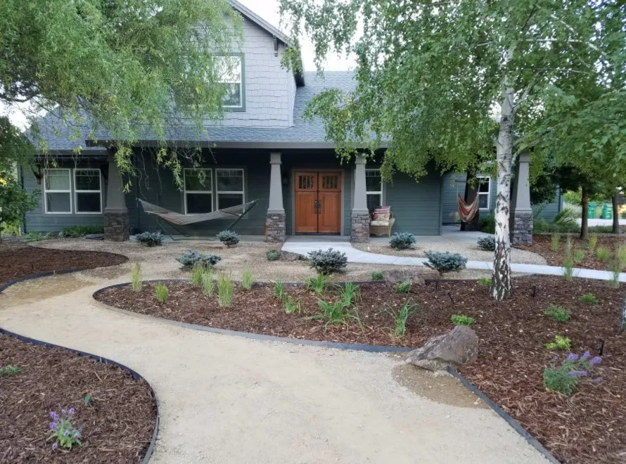 Expert garden landscaping experts serving Redding, CA - Garden Authority