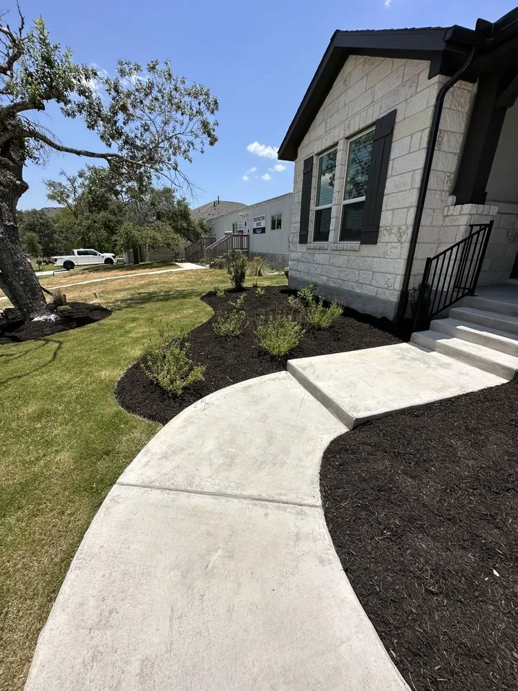 Affordable yard cleanup service near you across Georgetown, TX - Garden Azule Landscaping