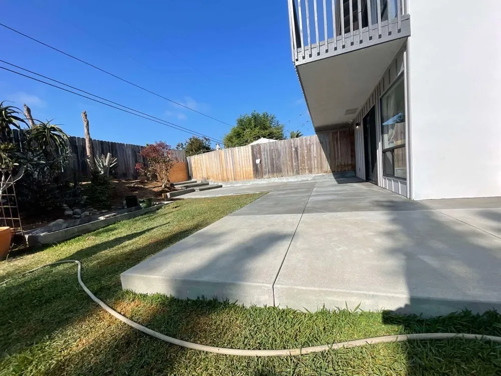 Expert yard maintenance for beautiful yards across Durango, CO - Garden Cleaning Ordóñez Concrete