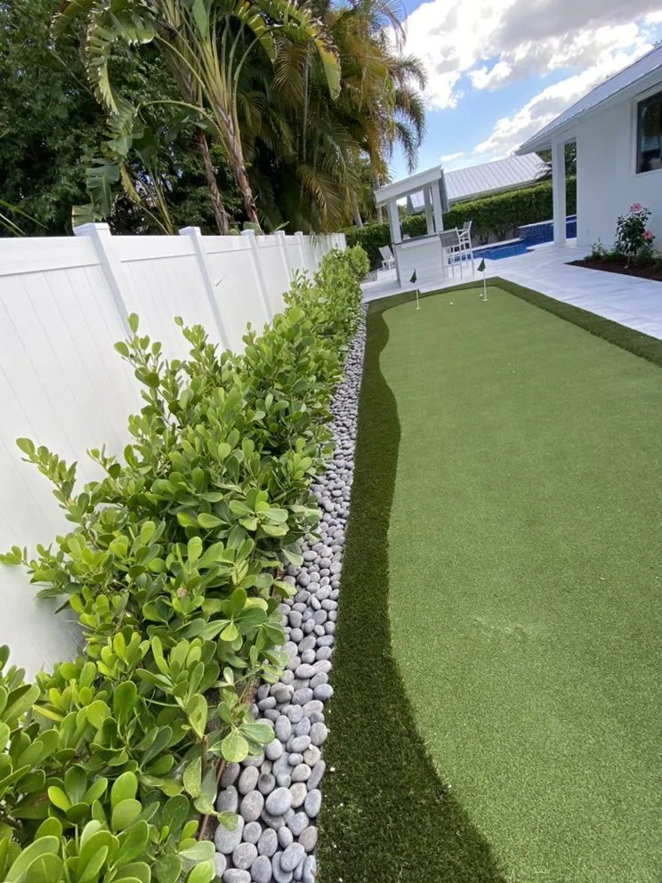 Professional yard cleanup service in West Palm Beach, FL - Garden Design Pros
