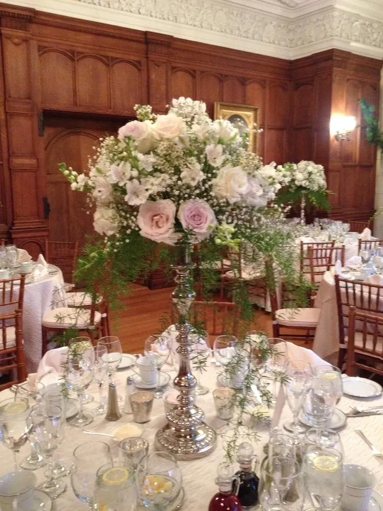 Expert lawn care service experts serving Ipswich, MA - Garden Designs By Kristen