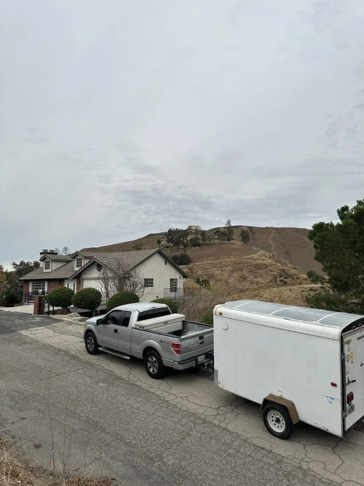 Custom yard cleanup service in Rialto, CA - Garden Detail