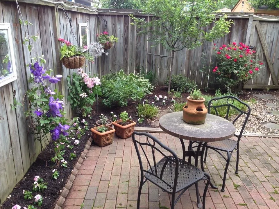 Reliable lawn care service in Locust Grove, VA by Garden Escapes