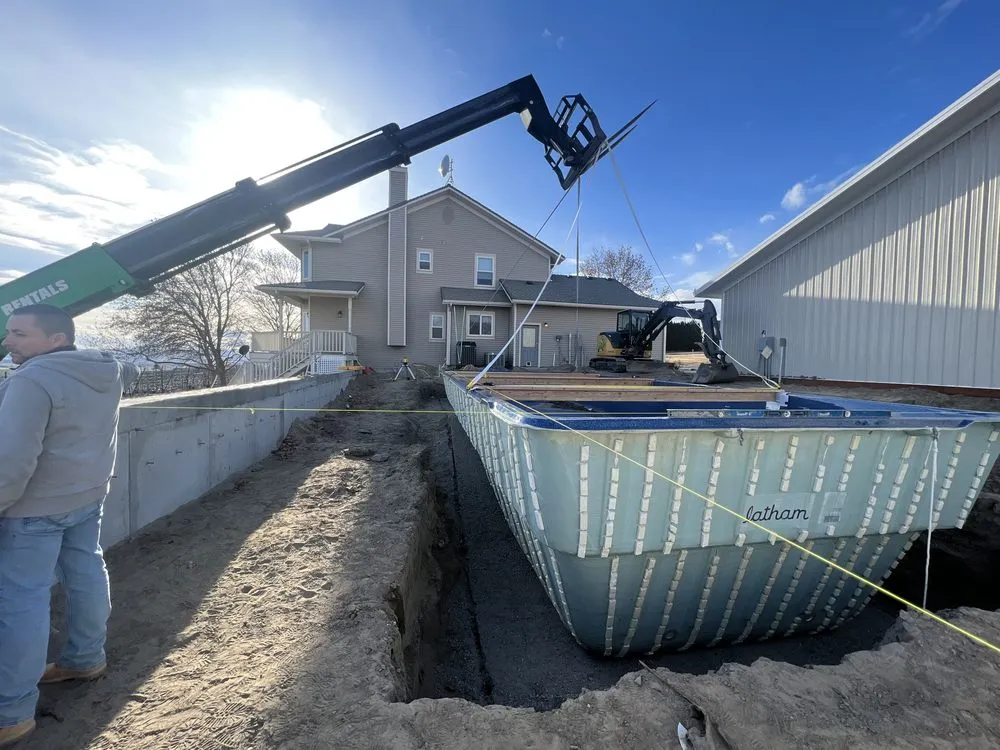 Local lawn care service for residential properties across Pasco, WA - Garden Geeks Landscaping & Swimming Pools