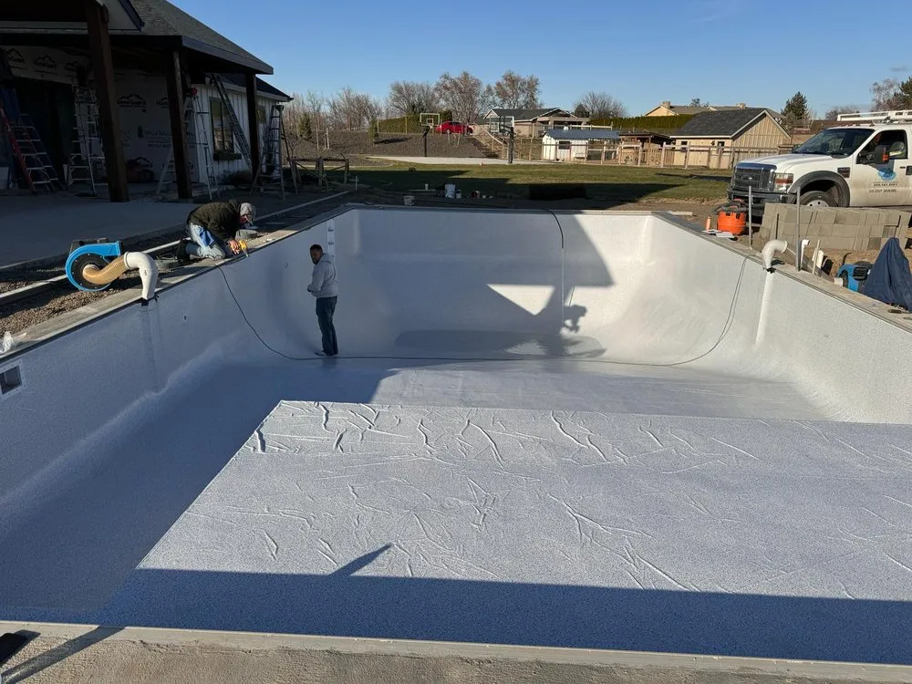 Reliable yard maintenance in Pasco, WA by Garden Geeks Landscaping & Swimming Pools