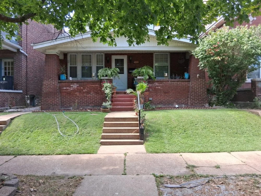 Local outdoor landscaping in Sikeston, MO by Garden Glow Solutions