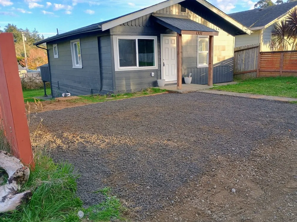 Expert outdoor landscaping in Harbor, OR - Garden Gnome