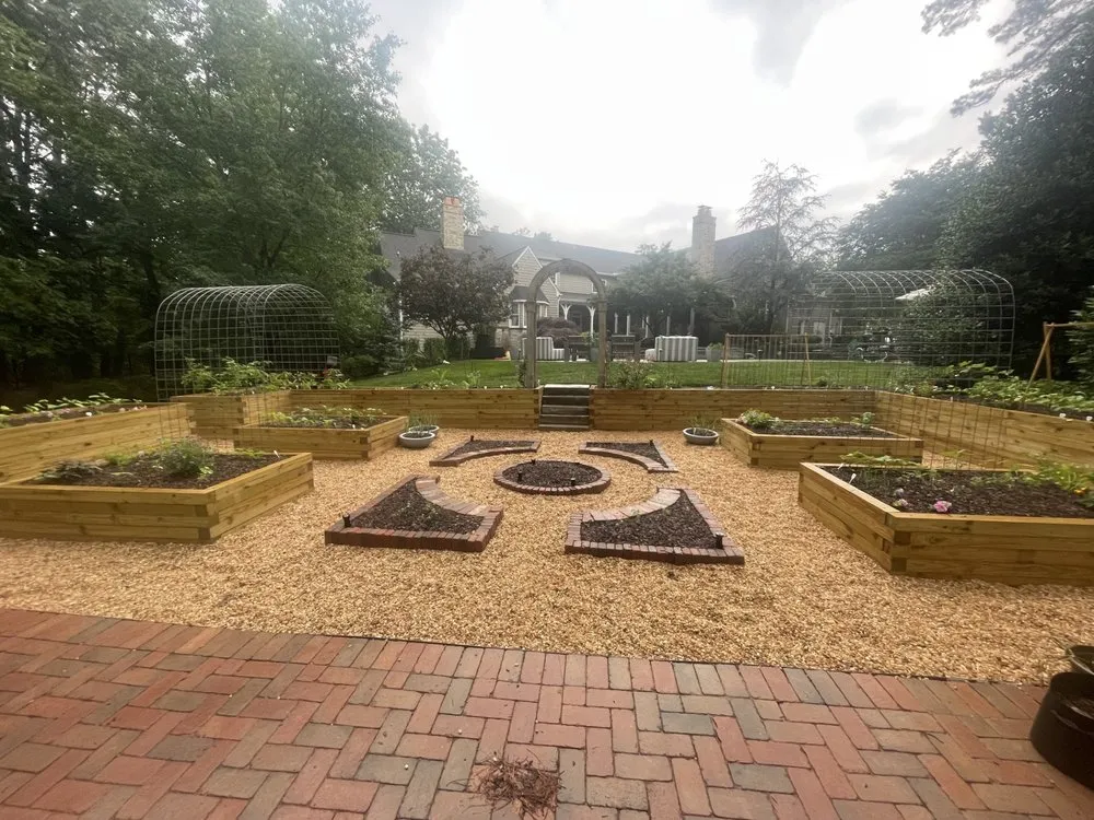 Reliable landscape installation in Knoxville, TN - Garden Guru Services