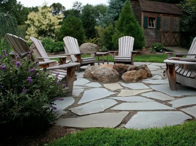 Professional garden landscaping in Knoxville, TN - Garden Guru Services