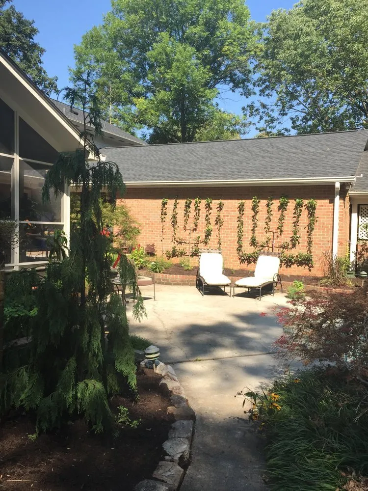 Reliable landscape design for year-round maintenance across Knoxville, TN - Garden Guru Services