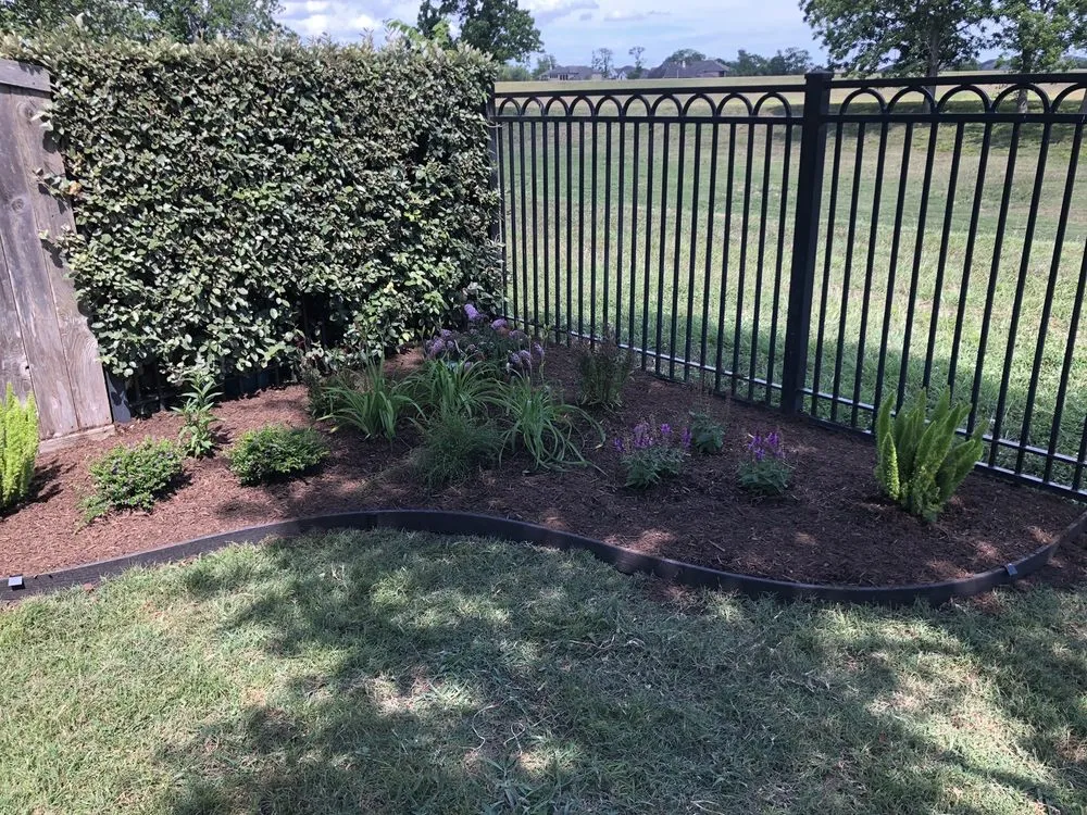 Top-rated outdoor landscaping with custom design in Missouri City, TX by Garden Guy