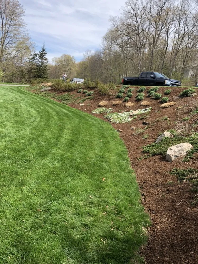 Trusted garden landscaping in East Lyme, CT - Garden Guys